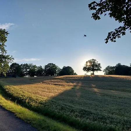 - Waldschlößchen 3*